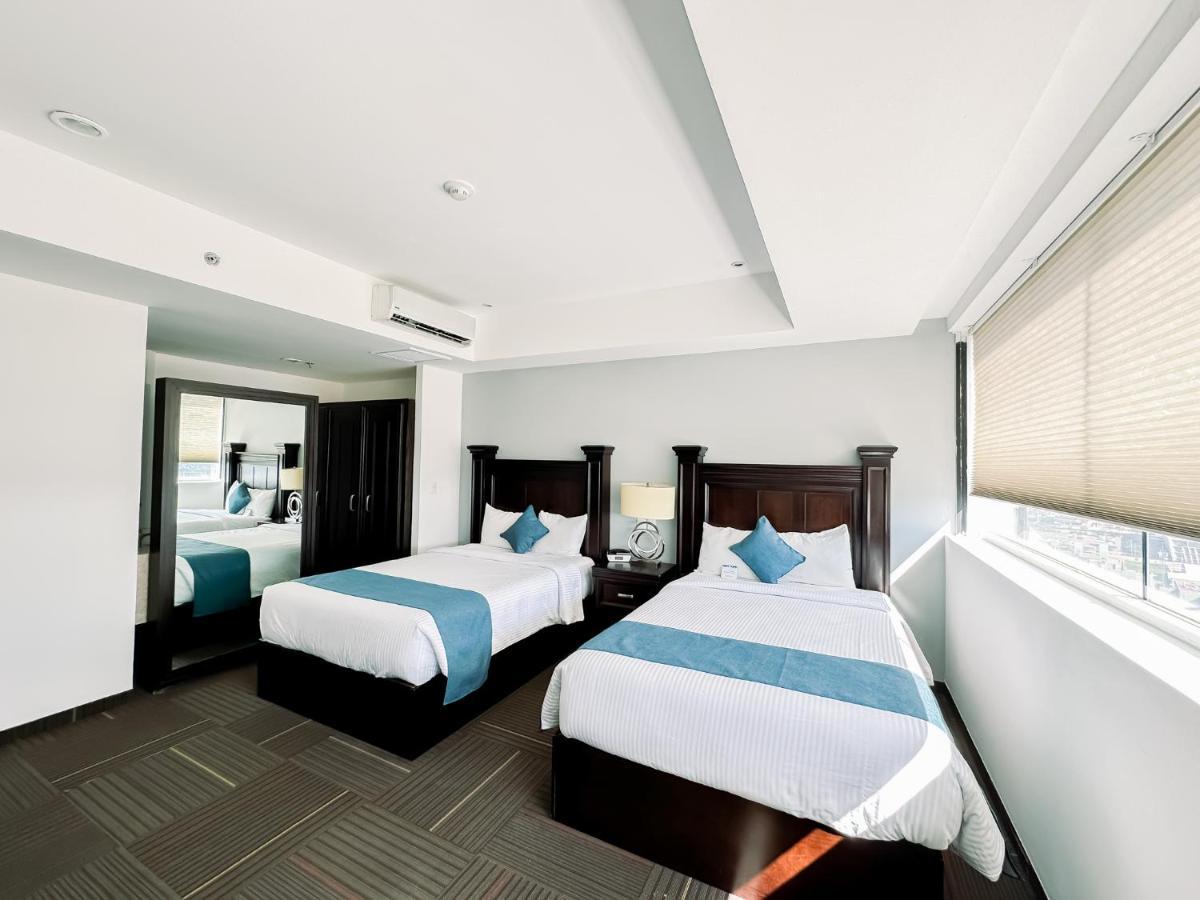 Hotel Stadium León de los Aldamas Extérieur photo Deluxe Room